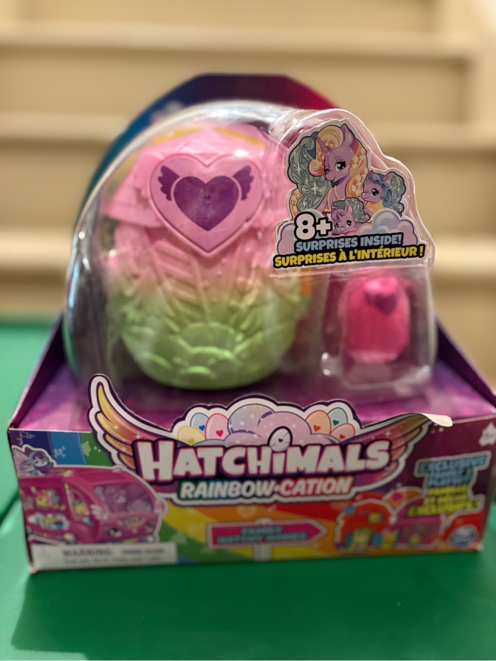 Hatchimal Rainbow-cation Surprise Egg